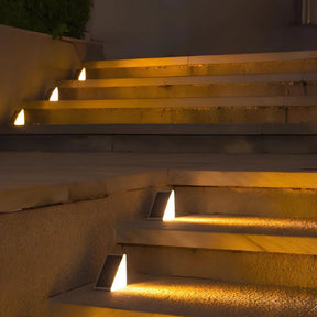 Luminária Led com Energia Solar para Escada Externa Impermeável